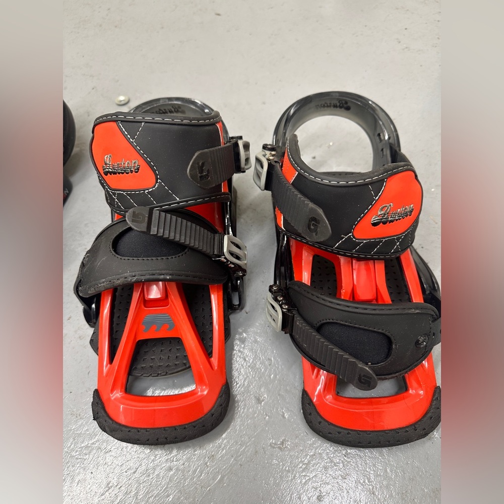 Burton snowboard bindings men’s small size 6-8 boot size